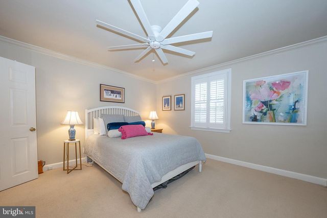 646 BEECHWOOD DR, Havertown, PA 19083