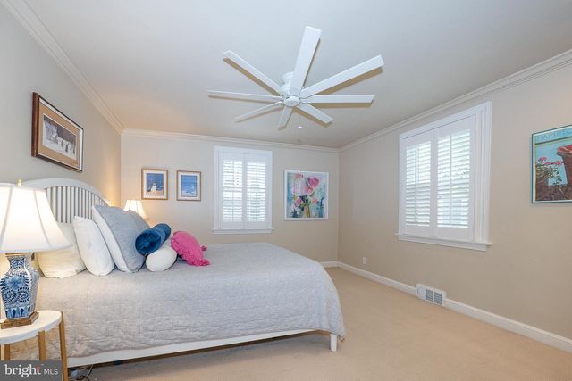 646 BEECHWOOD DR, Havertown, PA 19083