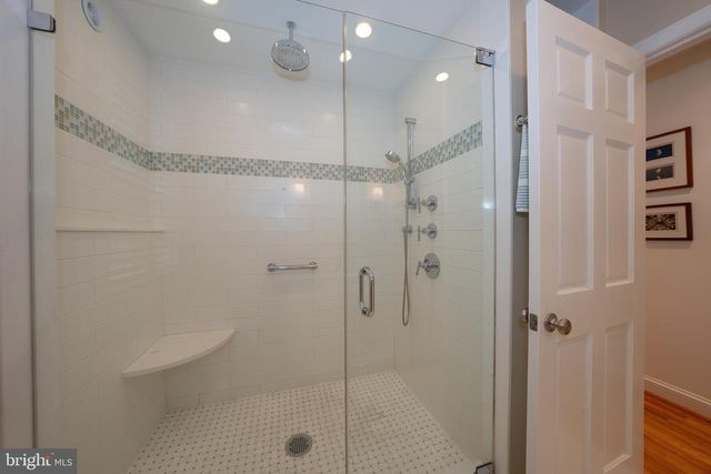 646 BEECHWOOD DR, Havertown, PA 19083