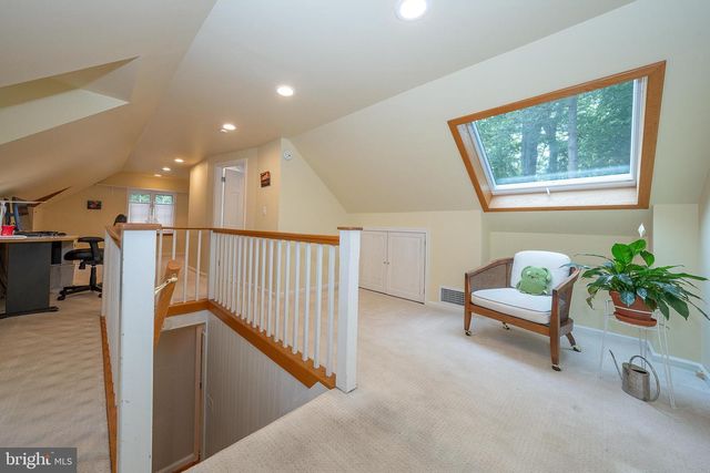 646 BEECHWOOD DR, Havertown, PA 19083