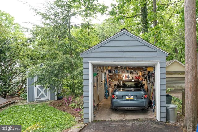 646 BEECHWOOD DR, Havertown, PA 19083