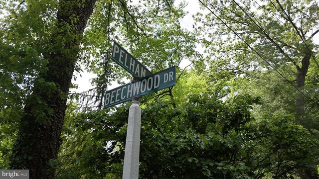 646 BEECHWOOD DR, Havertown, PA 19083
