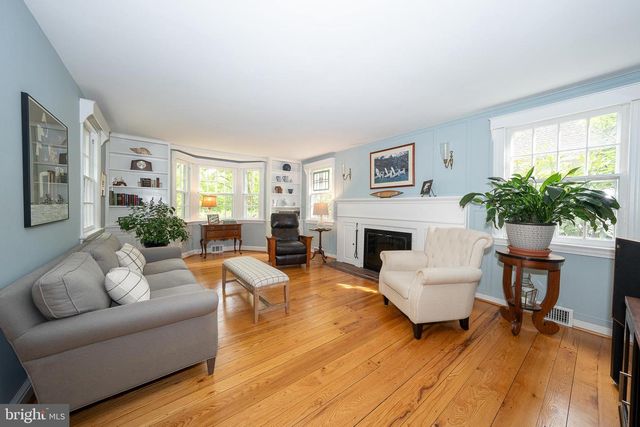 646 BEECHWOOD DR, Havertown, PA 19083