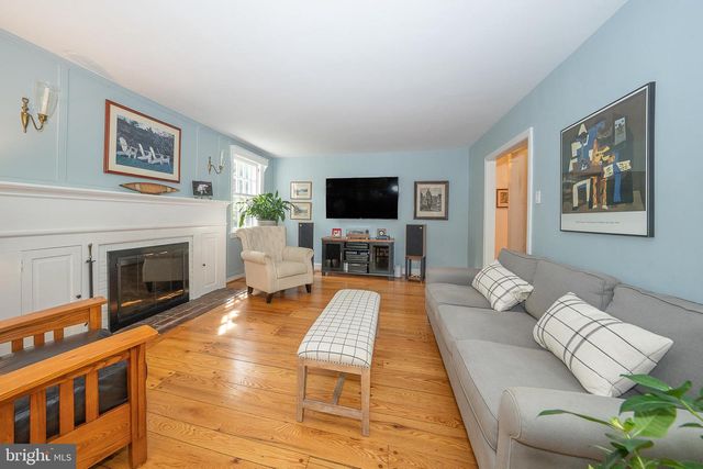 646 BEECHWOOD DR, Havertown, PA 19083