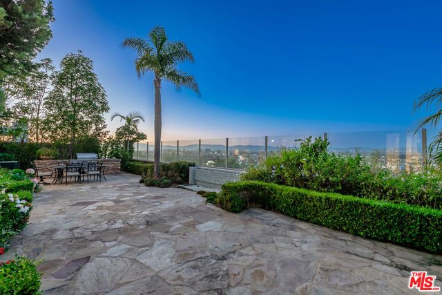 7391 Coastal View Drive, Los Angeles, CA 90045