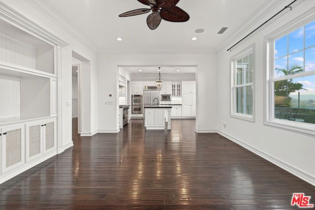 7391 Coastal View Drive, Los Angeles, CA 90045