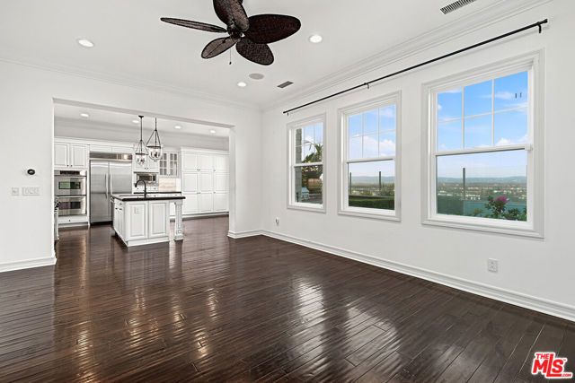 7391 Coastal View Drive, Los Angeles, CA 90045