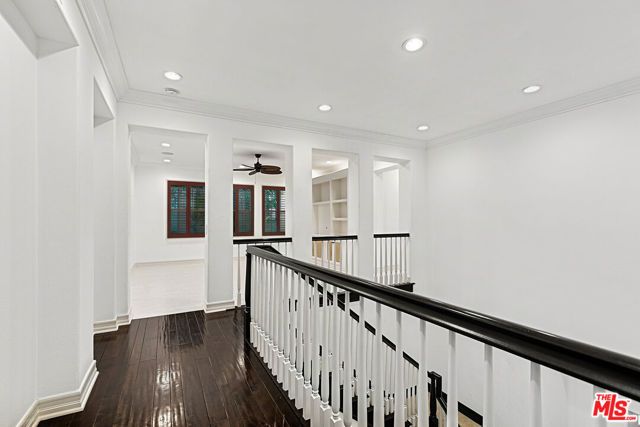 7391 Coastal View Drive, Los Angeles, CA 90045