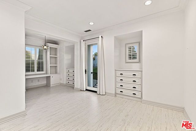 7391 Coastal View Drive, Los Angeles, CA 90045