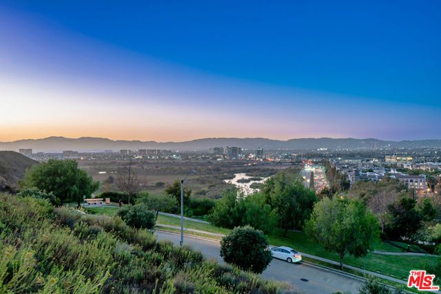 7391 Coastal View Drive, Los Angeles, CA 90045