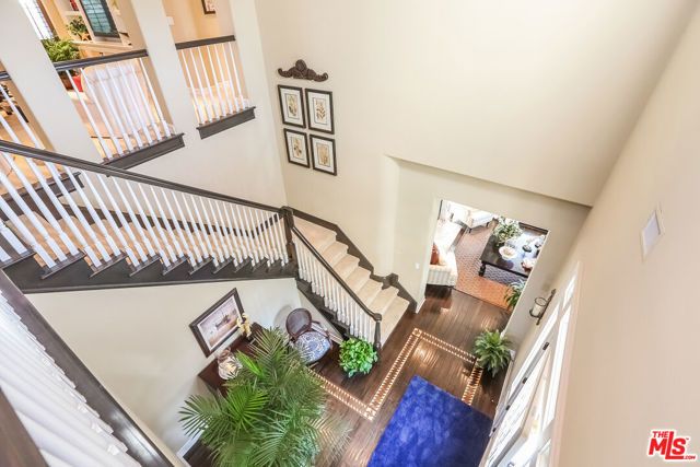 7391 Coastal View Drive, Los Angeles, CA 90045