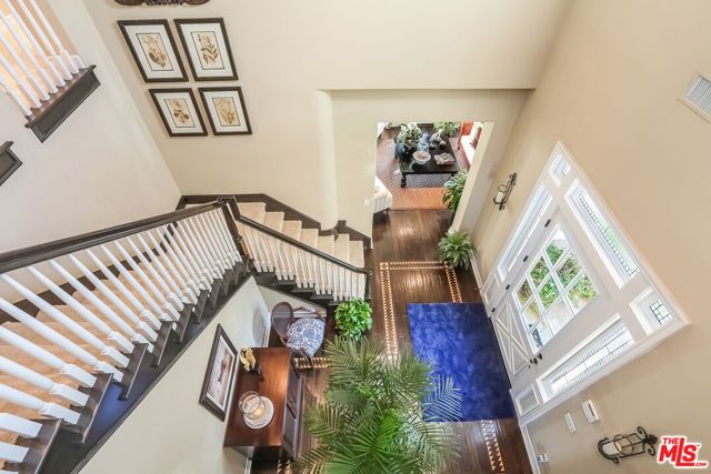 7391 Coastal View Drive, Los Angeles, CA 90045