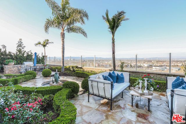 7391 Coastal View Drive, Los Angeles, CA 90045