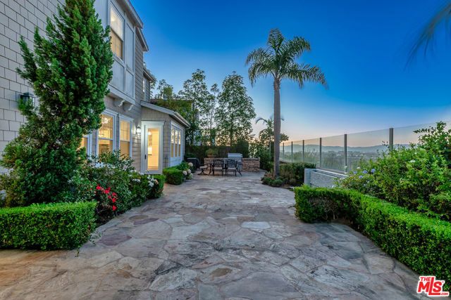 7391 Coastal View Drive, Los Angeles, CA 90045