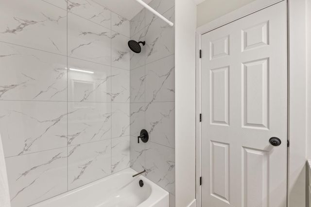 8333 Abbott Avenue N, Brooklyn Park, MN 55443