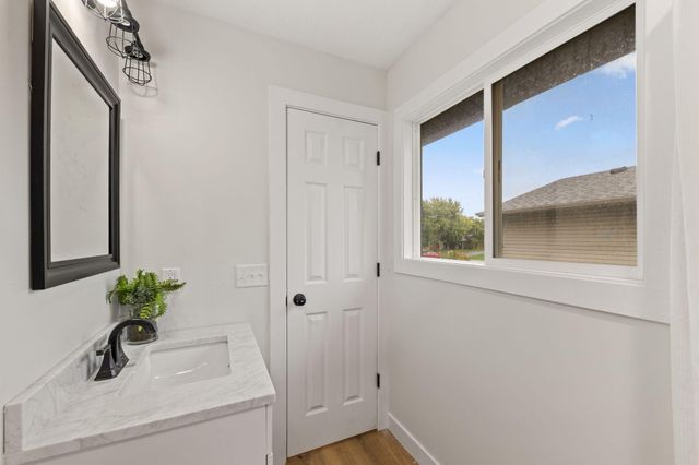 8333 Abbott Avenue N, Brooklyn Park, MN 55443