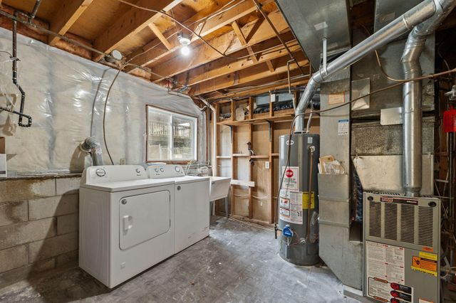 8333 Abbott Avenue N, Brooklyn Park, MN 55443