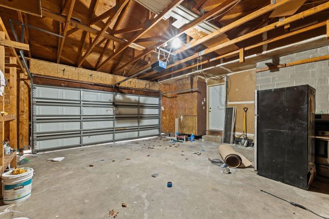 8333 Abbott Avenue N, Brooklyn Park, MN 55443