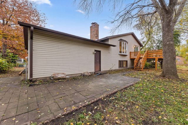 8333 Abbott Avenue N, Brooklyn Park, MN 55443