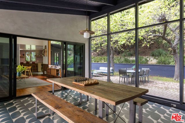 2235 Villa Heights Road, Pasadena, CA 91107