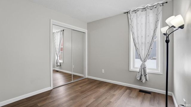 1225 E Lewis Street, Fort Wayne, IN 46803