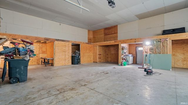 1225 E Lewis Street, Fort Wayne, IN 46803