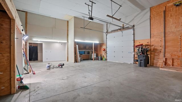 1225 E Lewis Street, Fort Wayne, IN 46803