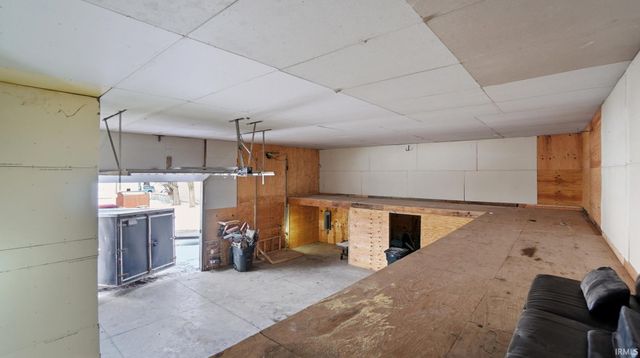 1225 E Lewis Street, Fort Wayne, IN 46803