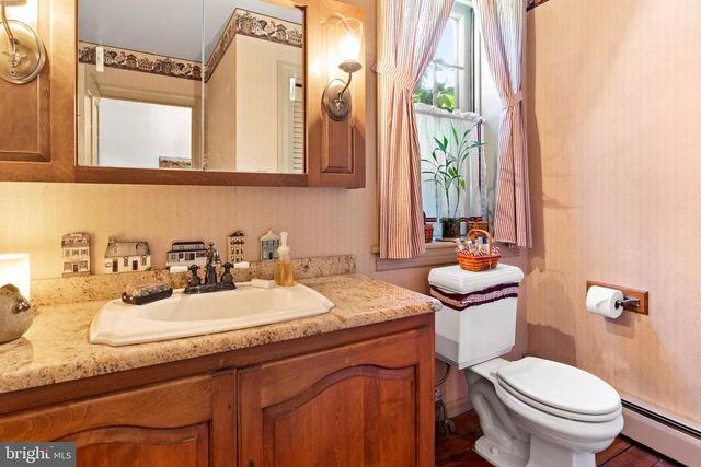 3 KATIE LN, Carlisle, PA 17015