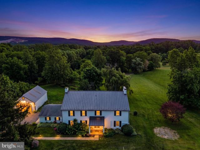 3 KATIE LN, Carlisle, PA 17015