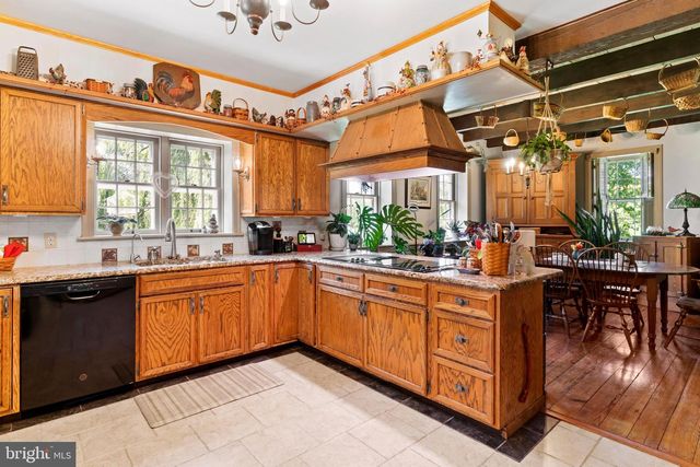 3 KATIE LN, Carlisle, PA 17015