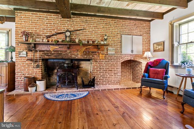 3 KATIE LN, Carlisle, PA 17015