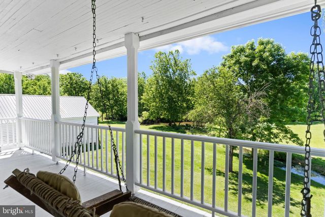 3 KATIE LN, Carlisle, PA 17015