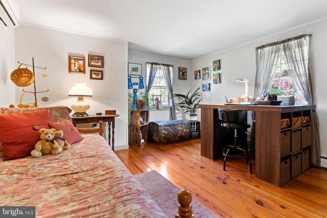 3 KATIE LN, Carlisle, PA 17015