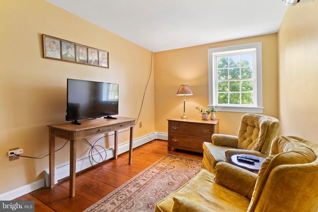 3 KATIE LN, Carlisle, PA 17015