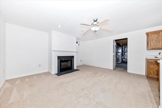 100 SUNLIGHT DR, Frederick, MD 21702
