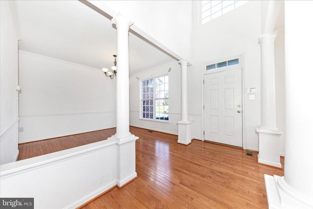 100 SUNLIGHT DR, Frederick, MD 21702