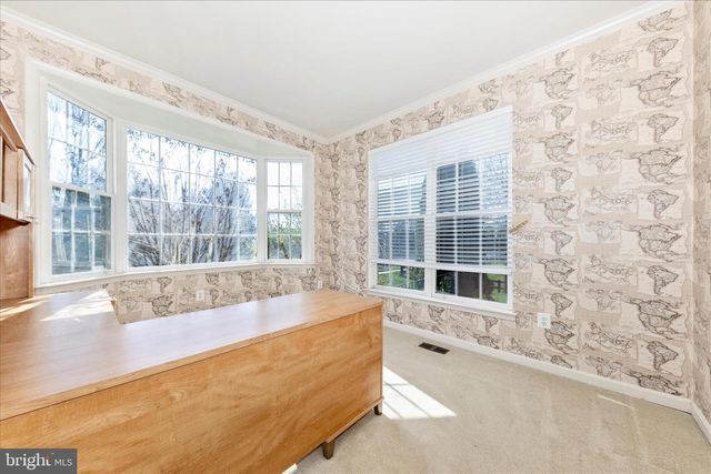 100 SUNLIGHT DR, Frederick, MD 21702