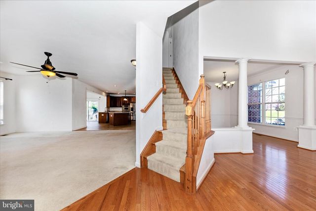 100 SUNLIGHT DR, Frederick, MD 21702