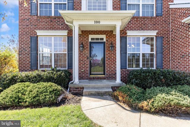 100 SUNLIGHT DR, Frederick, MD 21702