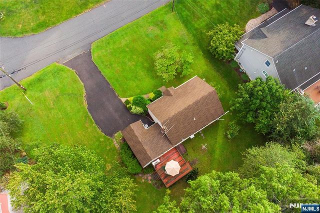 46 Linwood Avenue, Midland Park, NJ 07432
