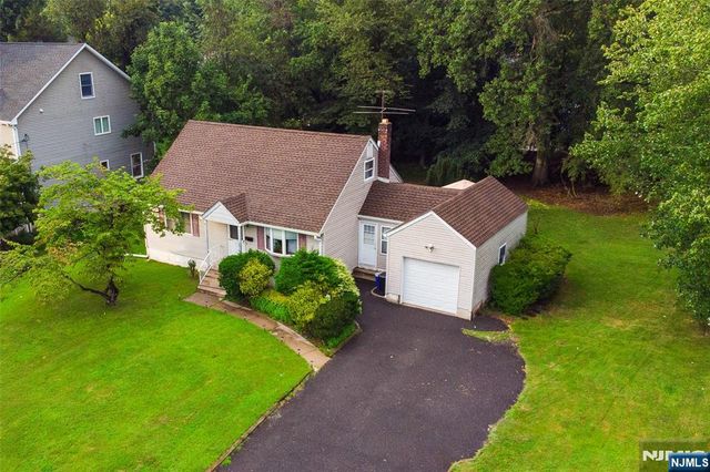 46 Linwood Avenue, Midland Park, NJ 07432