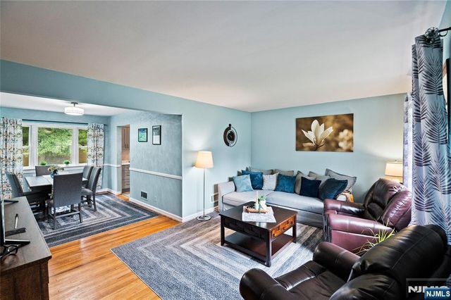 46 Linwood Avenue, Midland Park, NJ 07432