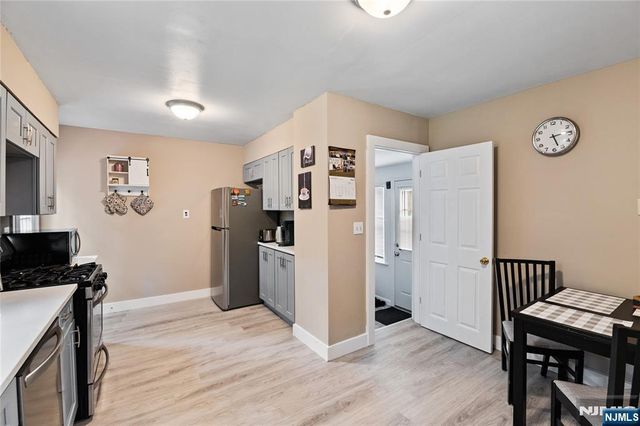 46 Linwood Avenue, Midland Park, NJ 07432