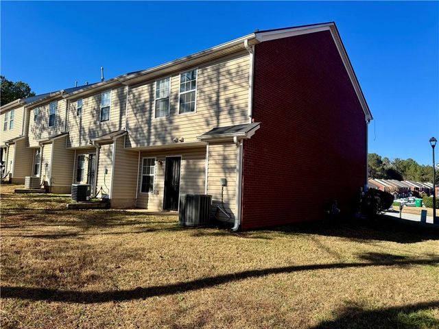 5663 WINDFALL Lane, Lithonia, GA 30058
