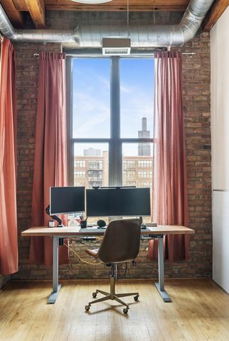 1330 W Monroe Street 410, Chicago, IL 60607