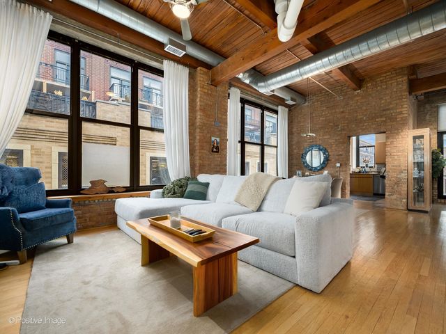 1330 W Monroe Street 410, Chicago, IL 60607