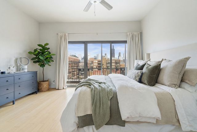 1330 W Monroe Street 410, Chicago, IL 60607