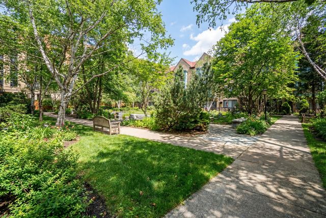 1330 W Monroe Street 410, Chicago, IL 60607