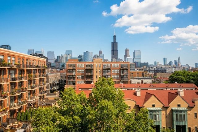 1330 W Monroe Street 410, Chicago, IL 60607